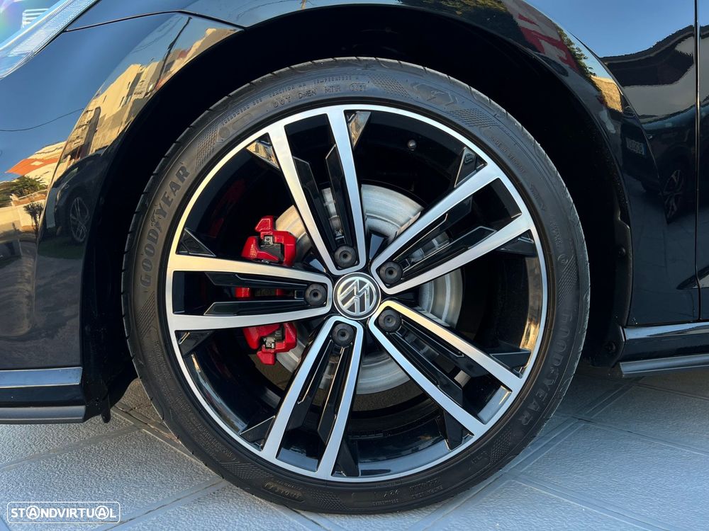VW Golf 2.0 TDi GTD DSG - 6