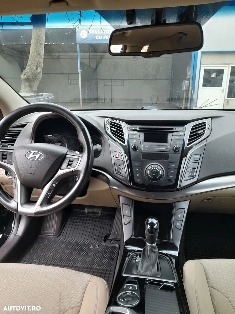 Hyundai i40 1.7 CRDI CW 7DCT ISG Supreme Pack+ - 13