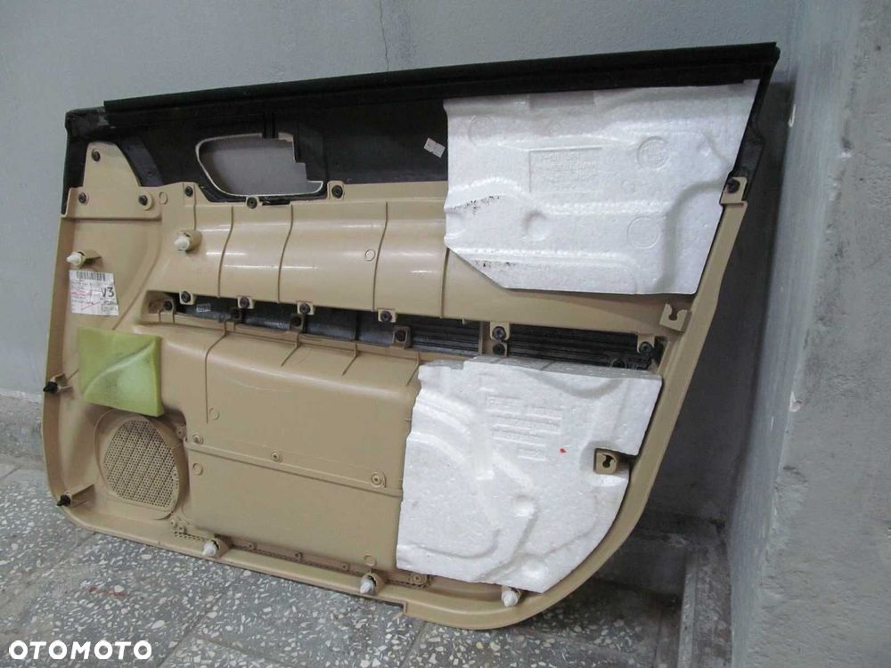 SUBARU FORESTER SG II LIFT TAPICERKA BOCZEK DRZWI SKORA PRZOD LEWY - 8