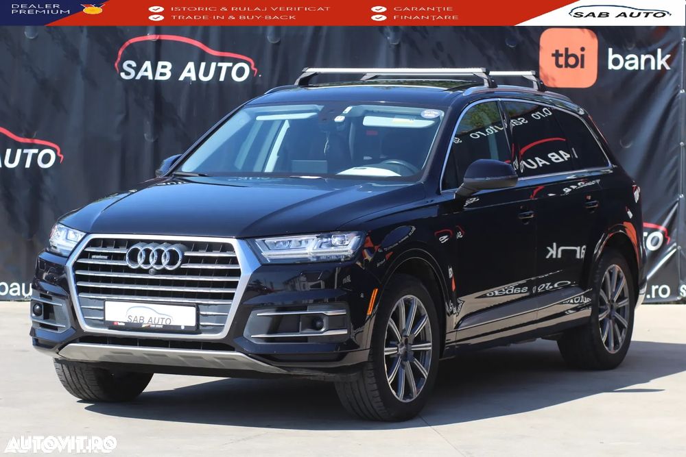 Audi Q7 - 1