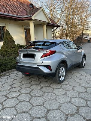 Toyota C-HR - 4