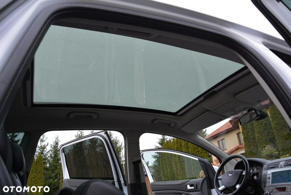 Ford Kuga 2.0 TDCi 4WD Titanium - 32