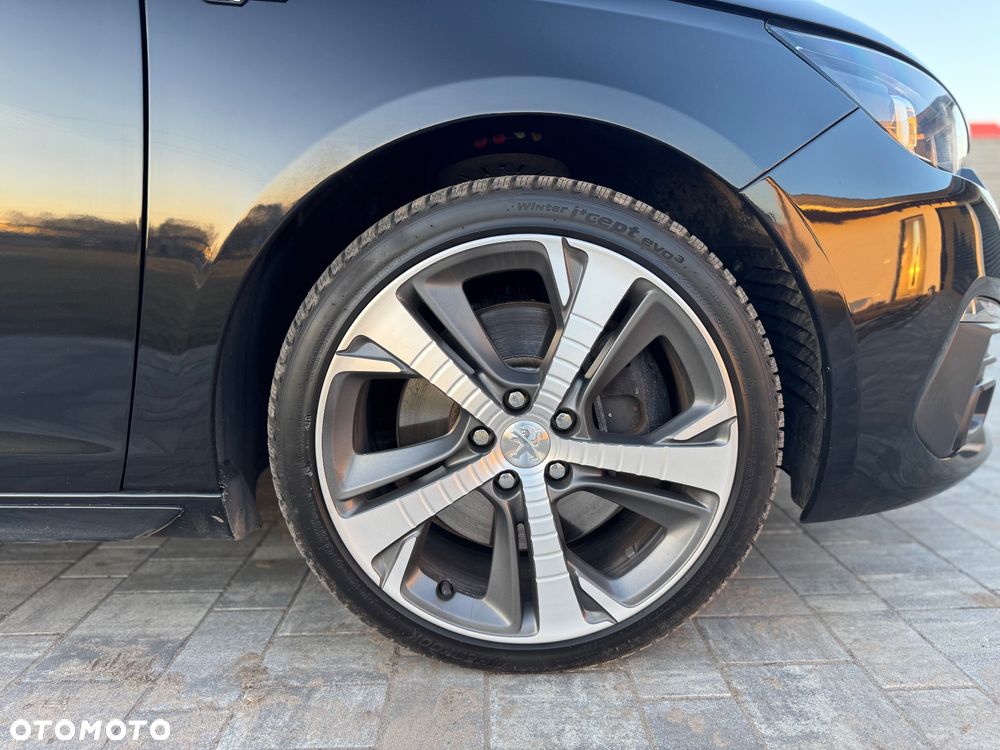 Peugeot 308 PureTech 225 EAT8 Stop & Start GT - 3