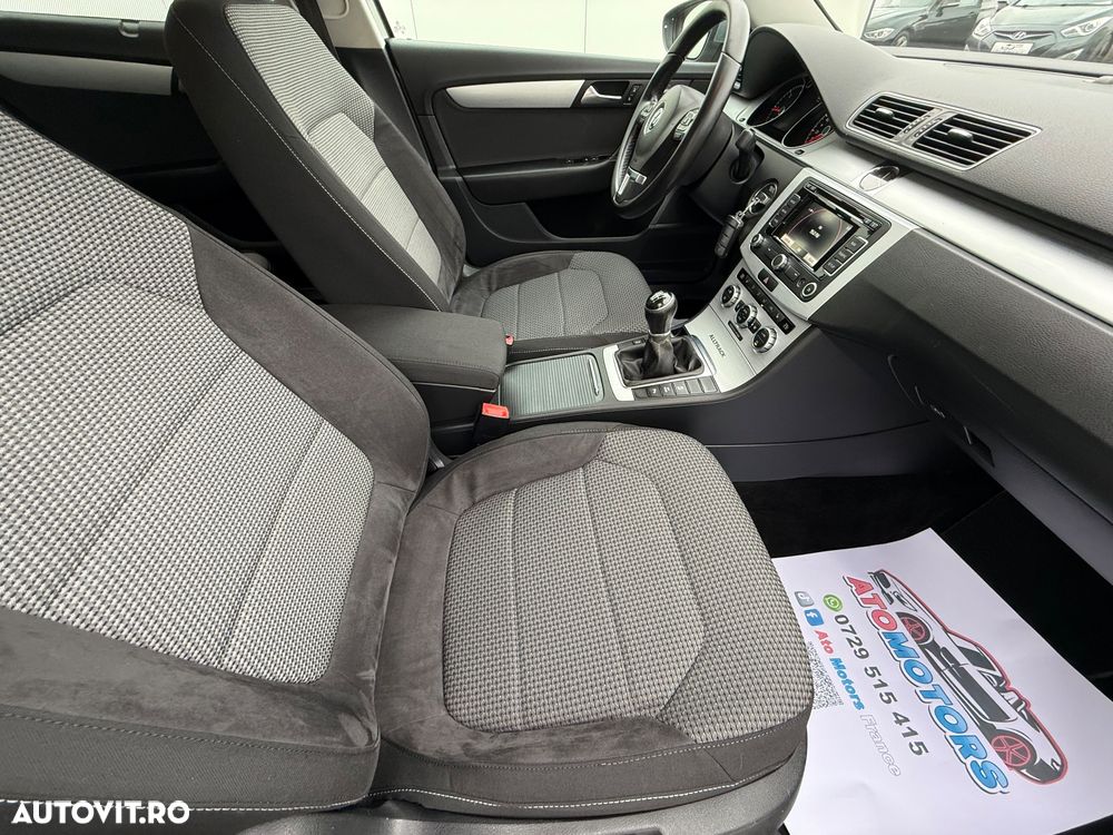 Volkswagen Passat Alltrack 2.0 TDI 4Motion BlueMotion Tec - 11