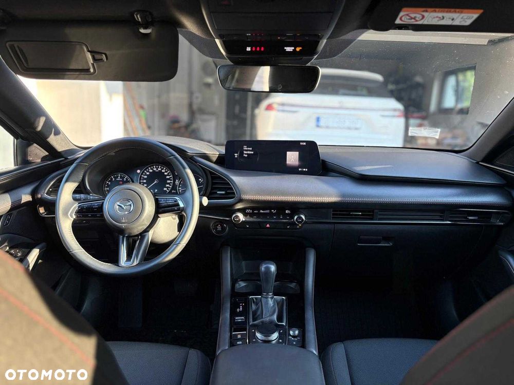 Mazda 3 - 6