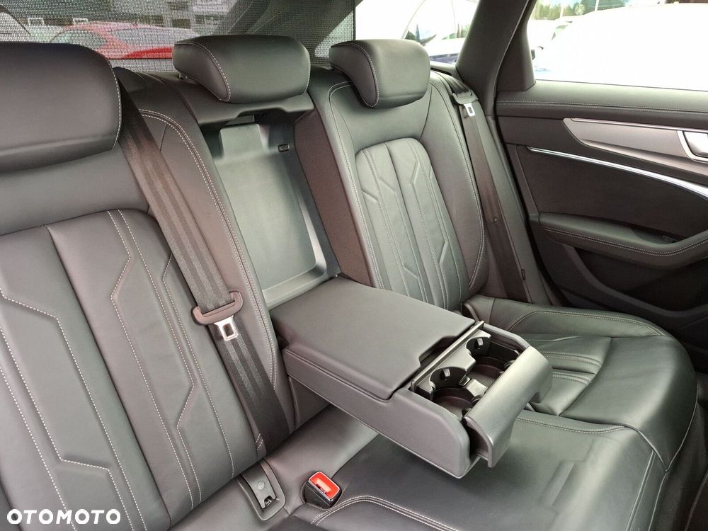 Audi A6 Allroad - 22