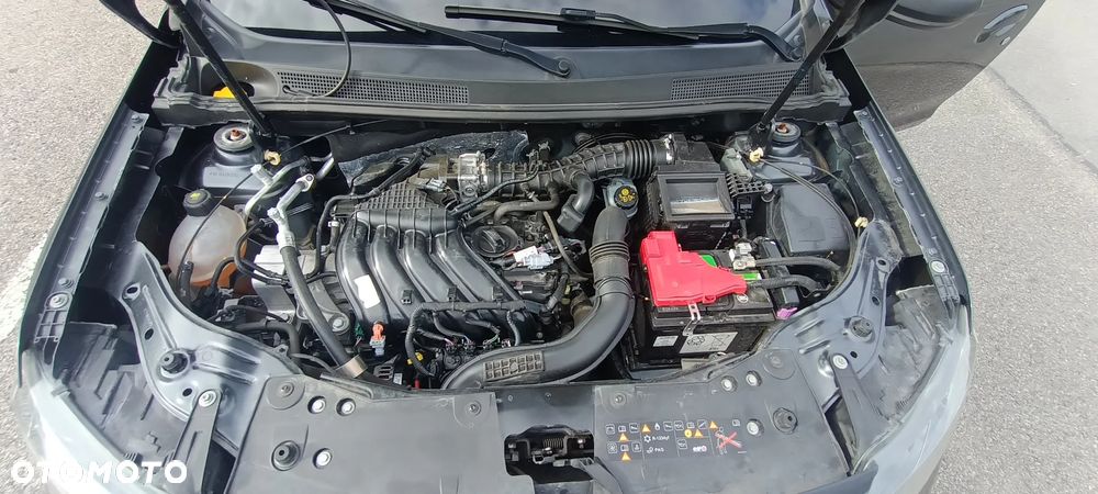 Dacia Duster 1.6 SCe Prestige - 28