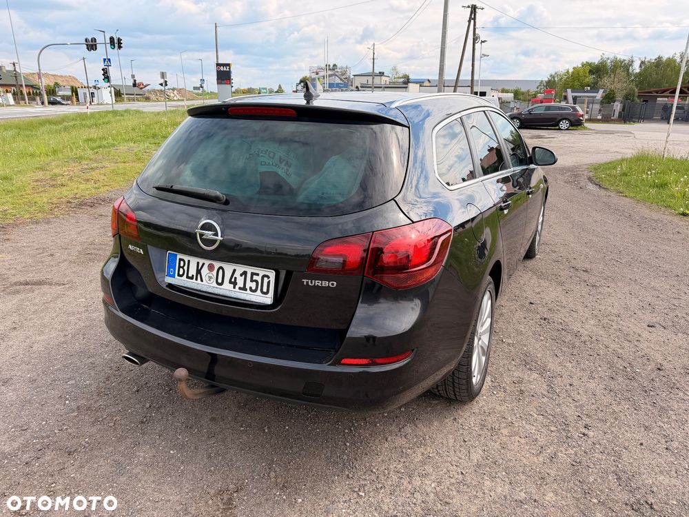 Opel Astra 1.4 Turbo Innovation - 10