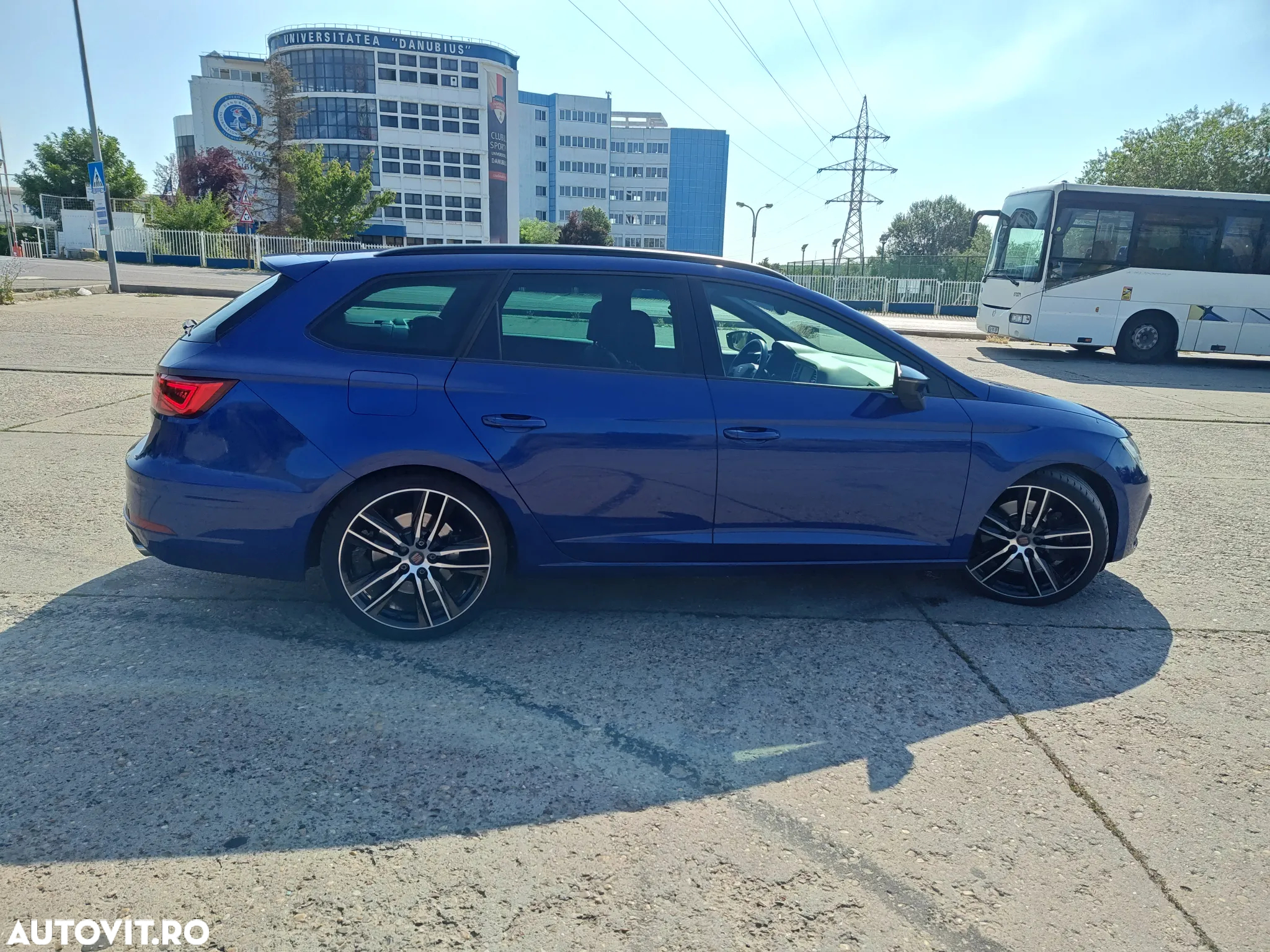 Seat Leon ST 2.0 TSI Start&Stop 4Drive DSG Cupra 300 - 8