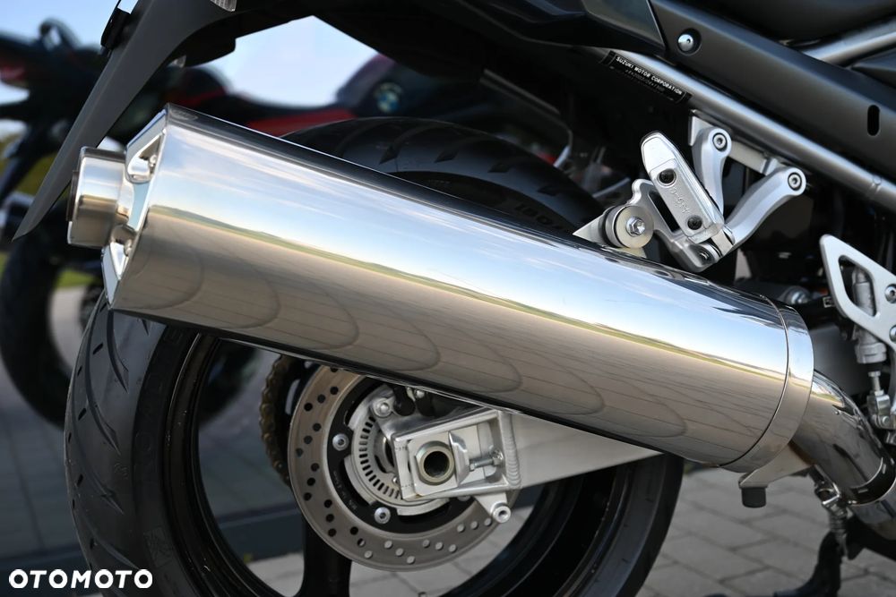 Suzuki Bandit - 24