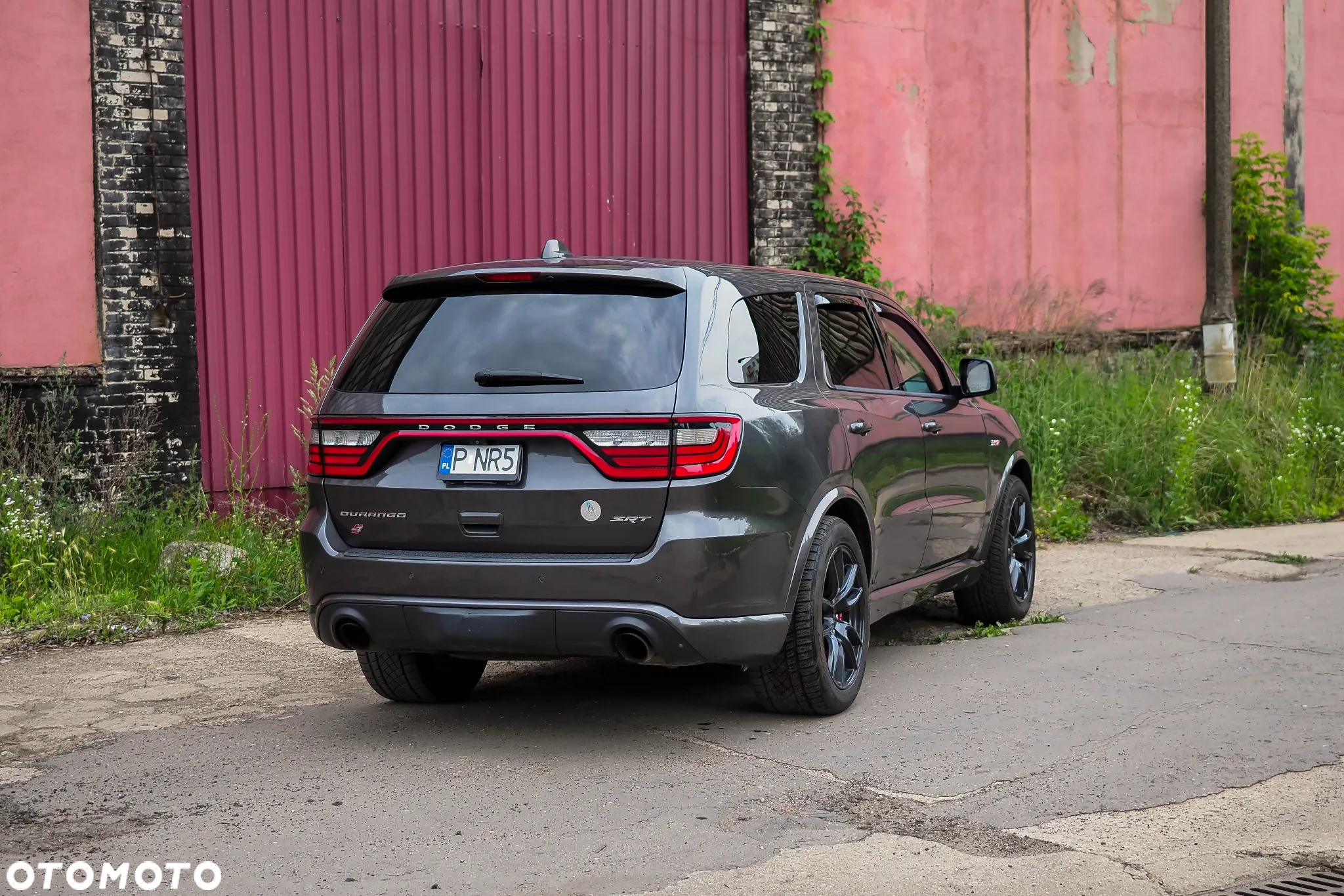 Dodge Durango 6.4 SRT - 31