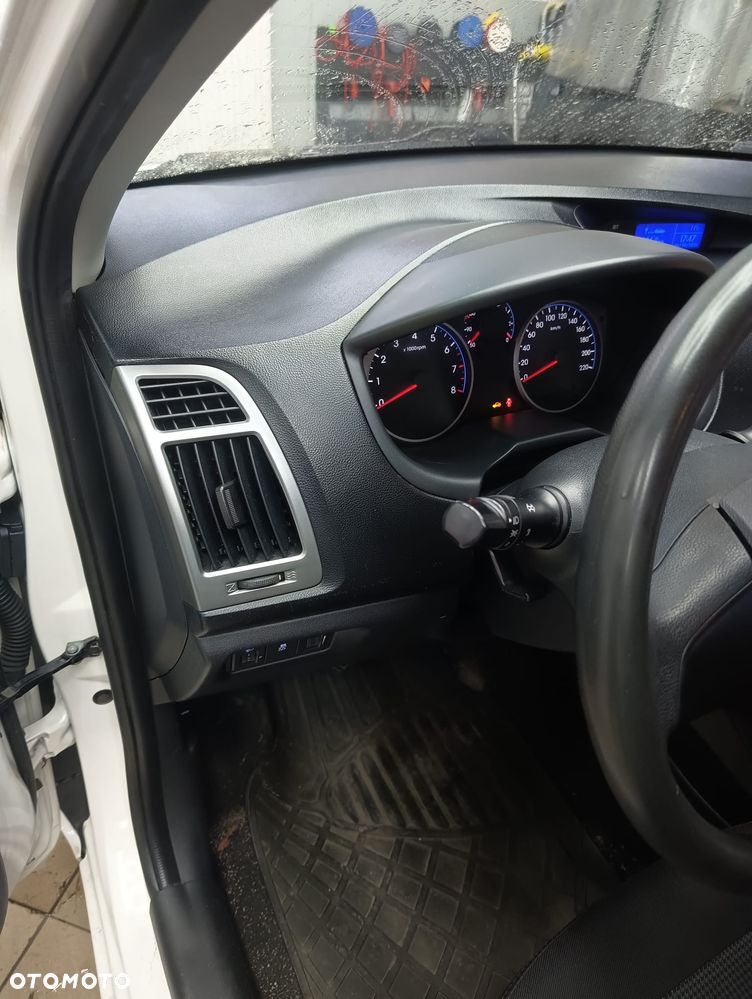 Hyundai i20 1.25 Classic + - 15
