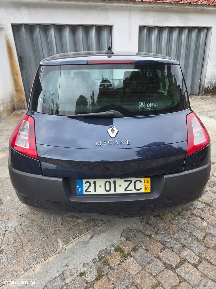 Renault Mégane 1.5 dCi Confort - 4