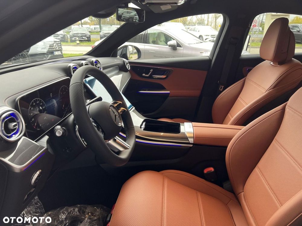 Mercedes-Benz GLC - 15