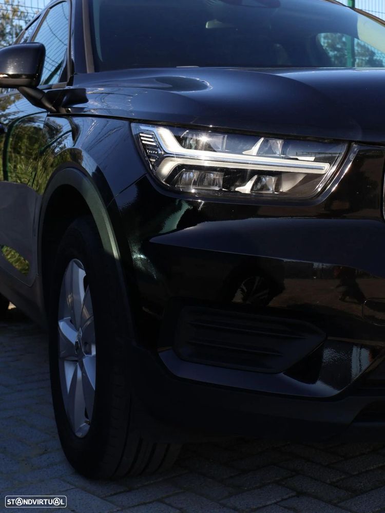 Volvo XC 40 2.0 D3 - 8