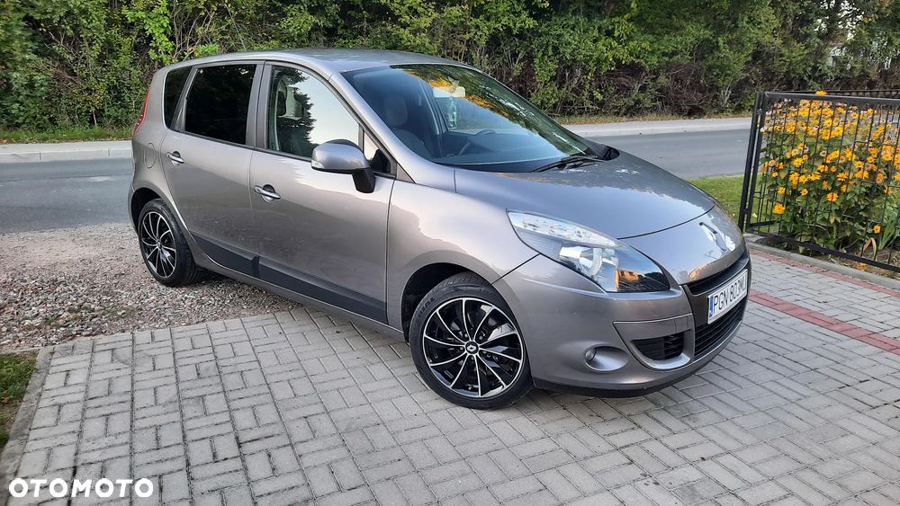 Renault Scenic 1.6 16V TomTom Edition - 9
