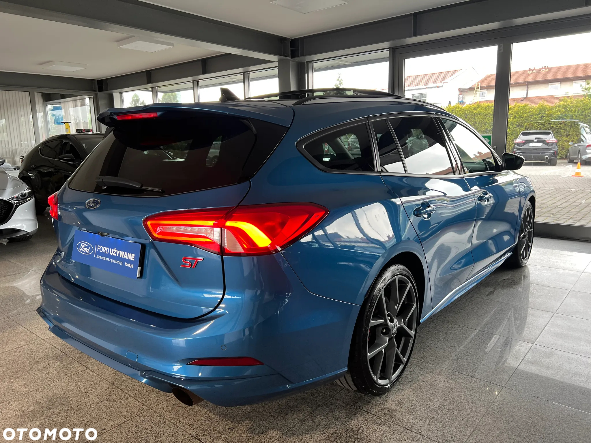 Ford Focus 2.3 EcoBoost ST X - 16