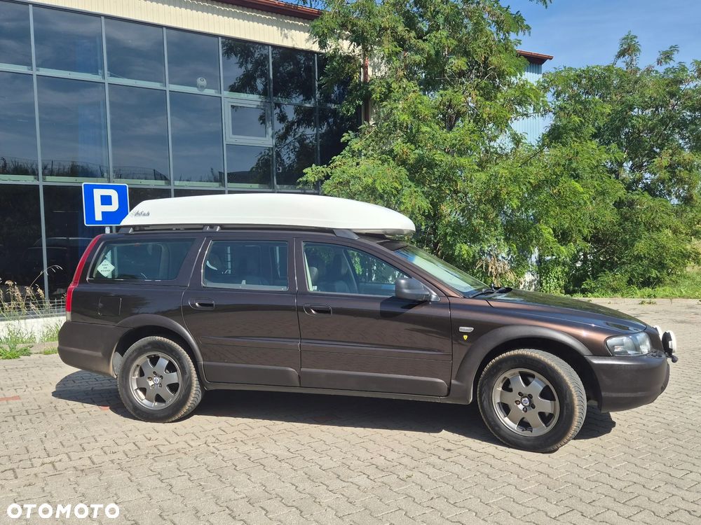 Volvo XC 70 - 4