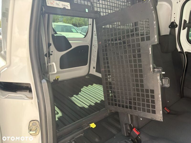 Toyota Proace City D-4D Long 2,3t Active (bryg.) - 20