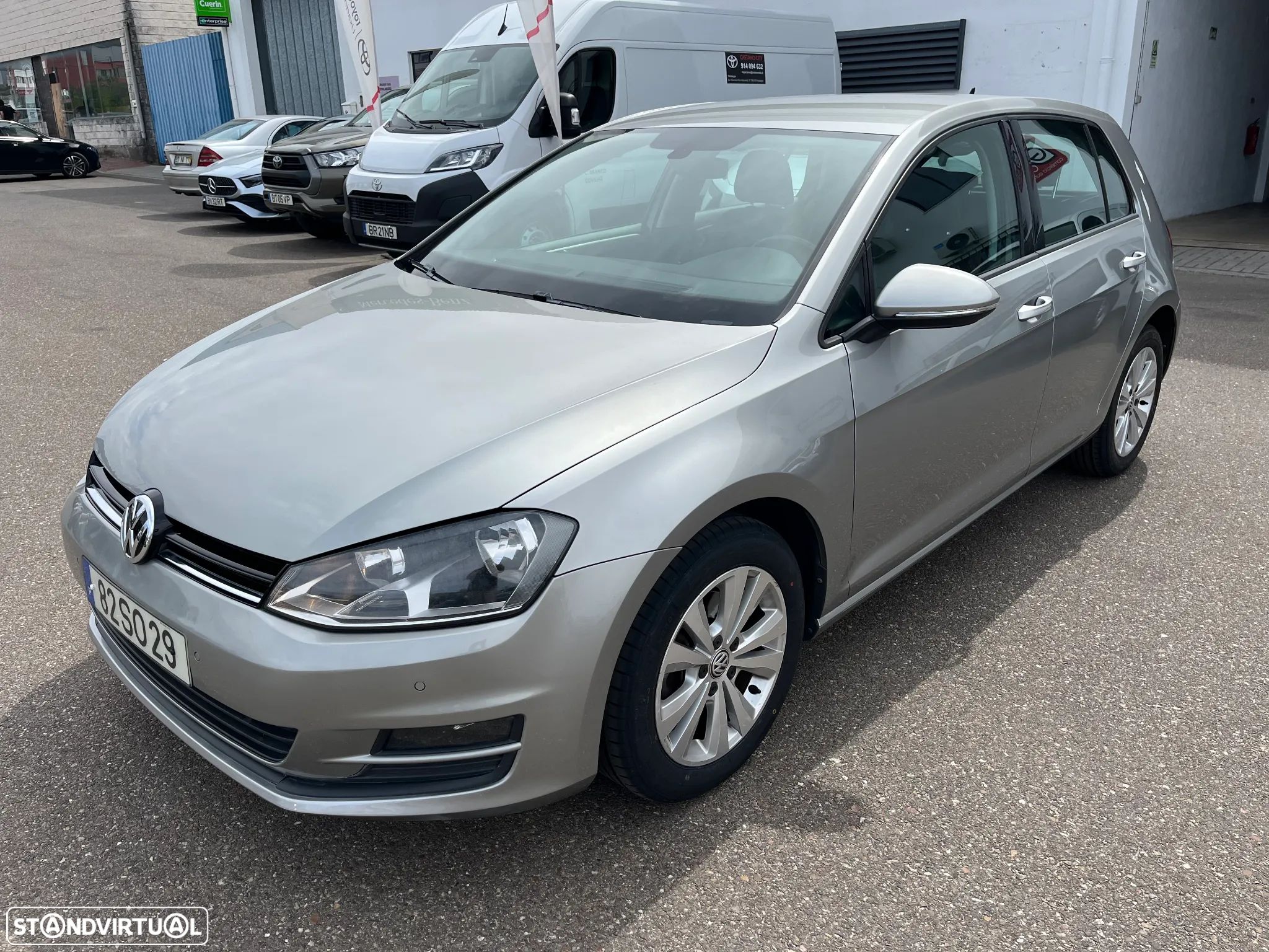 VW Golf 1.6 TDi BlueMotion Confortline - 1