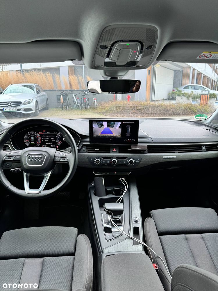 Audi A4 Avant 40 TFSI quattro S tronic advanced - 5