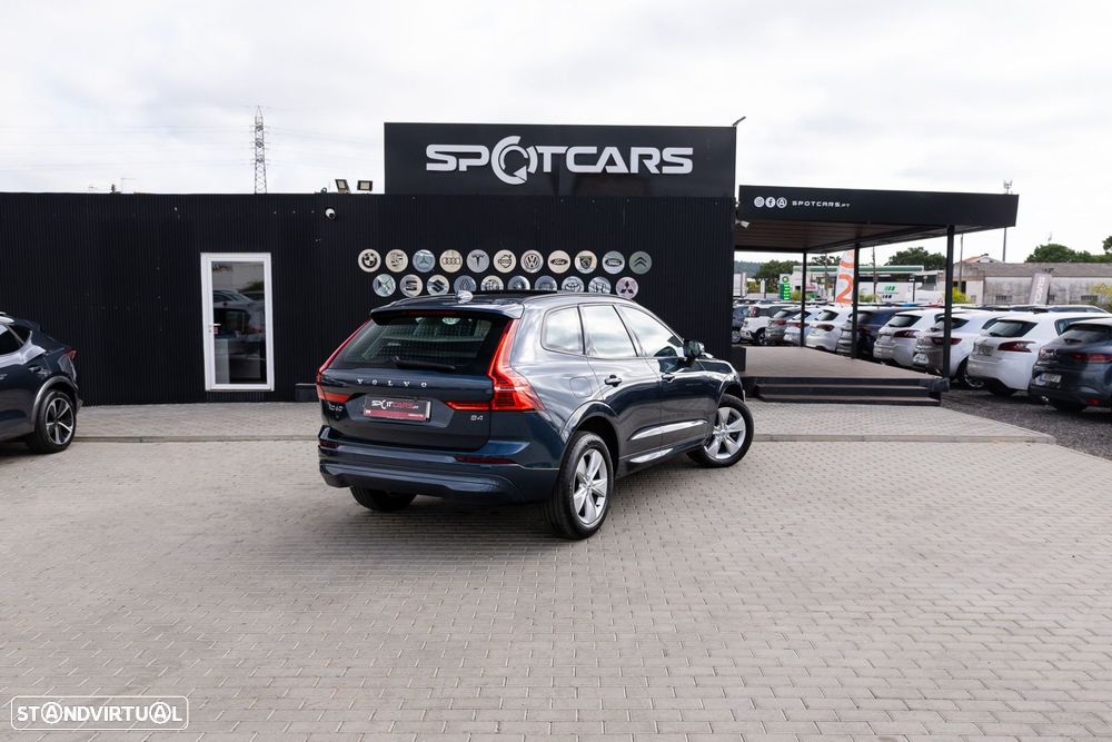 Volvo XC 60 2.0 B4 Momentum - 7