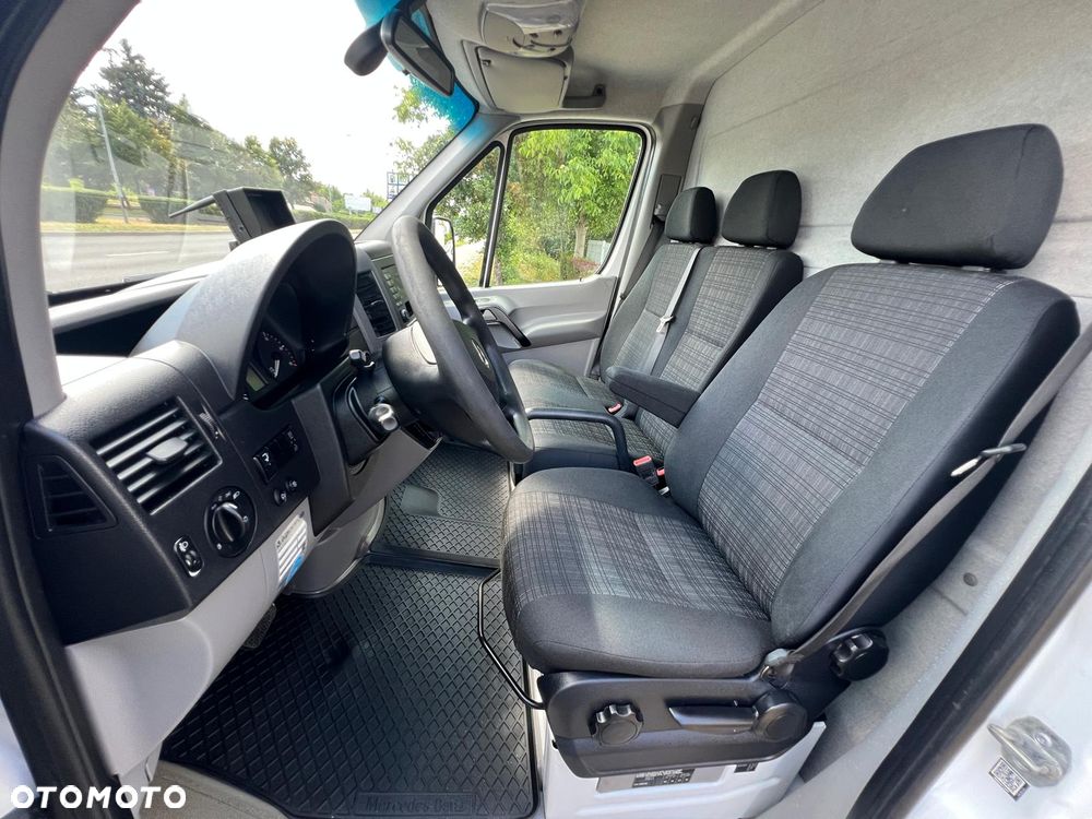 Mercedes-Benz SPRINTER 319 CDI 3,0 V6 AUTOMAT KONTENER CHŁODNIA MITSUBISHI WINDA - 28