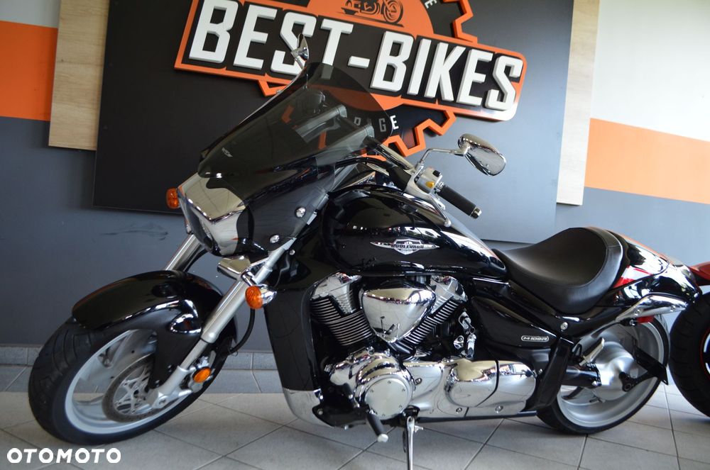 Suzuki Intruder - 16