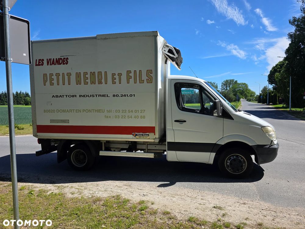 Mercedes-Benz Sprinter - 4