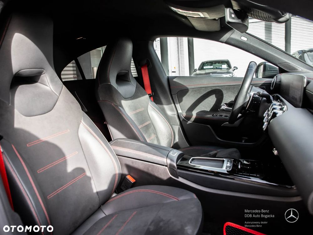 Mercedes-Benz CLA AMG 35 mHEV 4-Matic 8G-DCT - 7