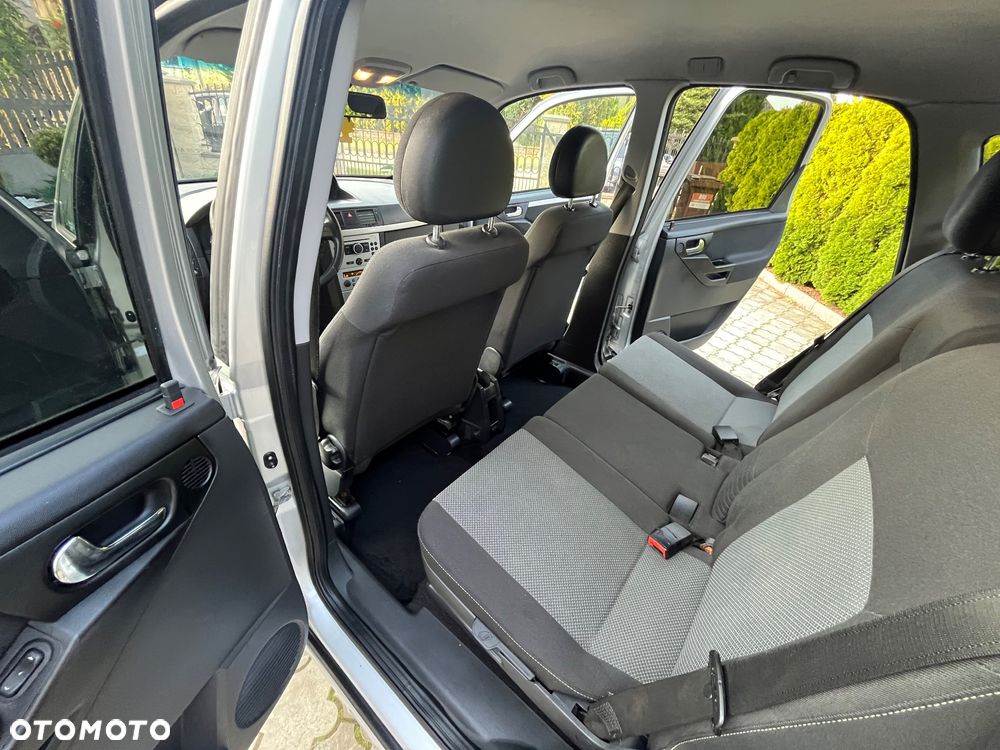 Opel Meriva - 26
