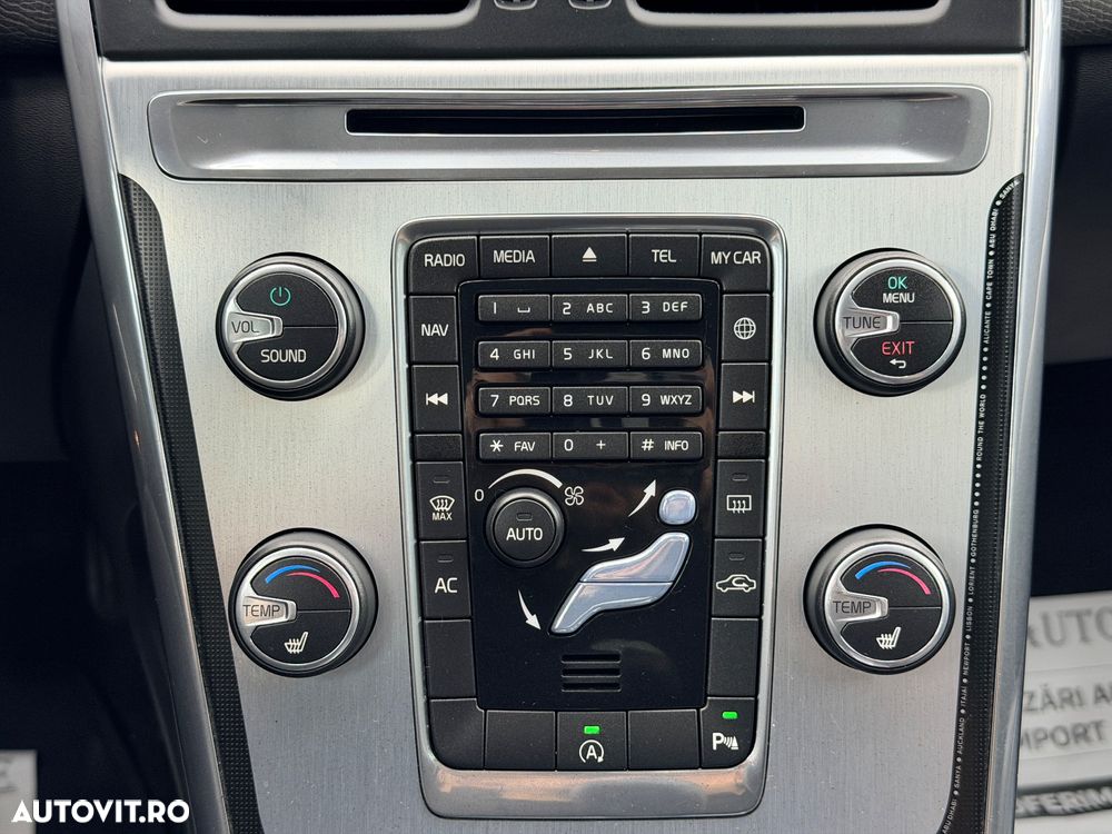 Volvo XC 60 D3 Ocean Race - 24