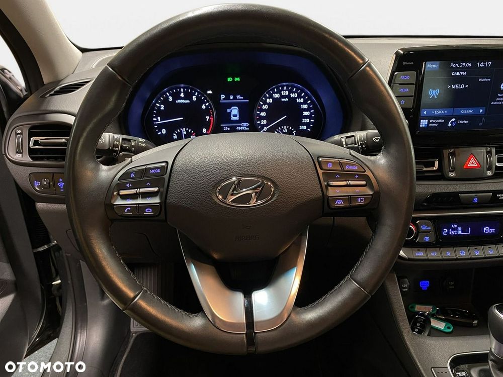 Hyundai i30 - 21