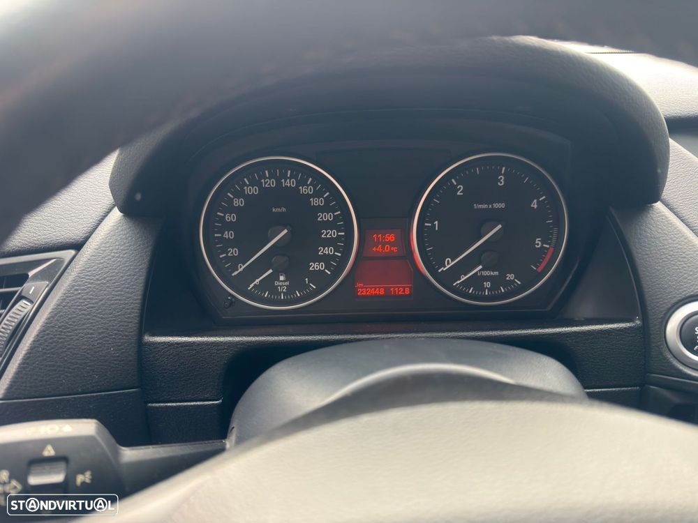 BMW X1 20 d sDrive EfficientDynamics - 35