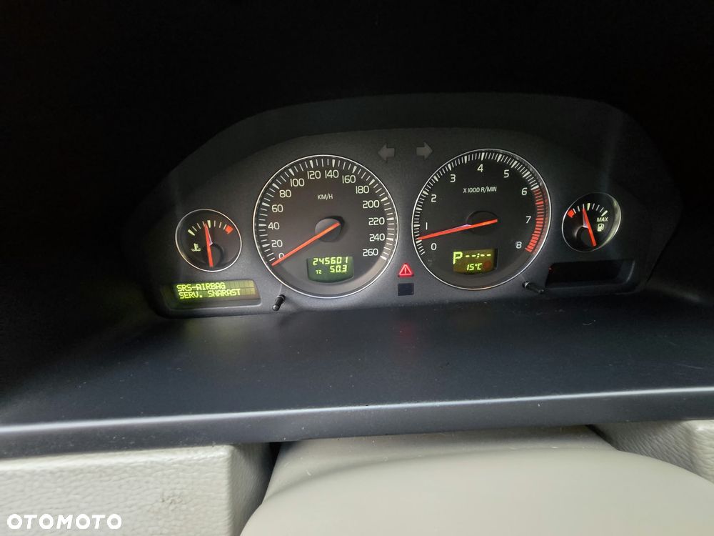 Volvo XC 90 - 29