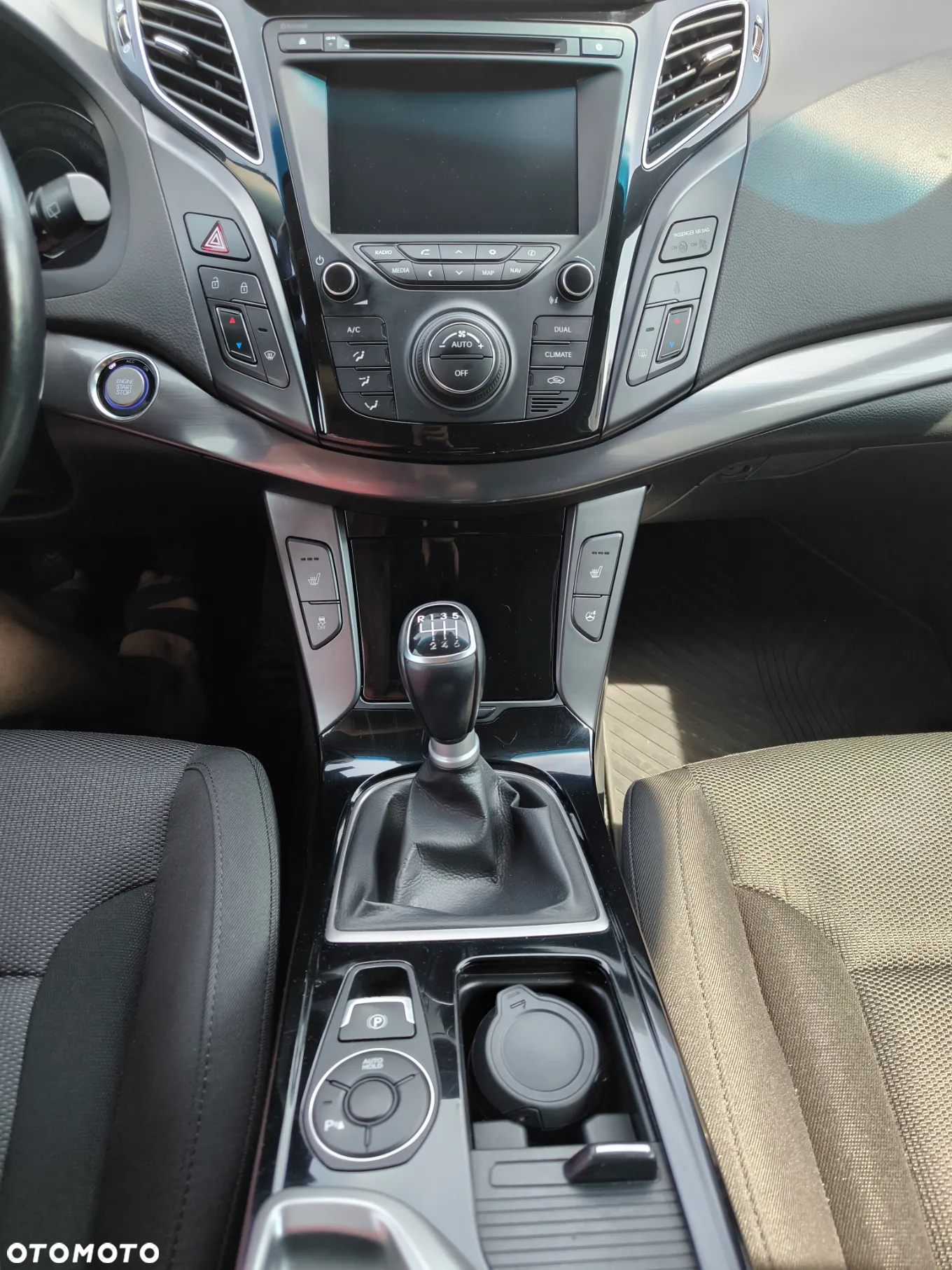 Hyundai i40 1.7 CRDi Comfort + - 16