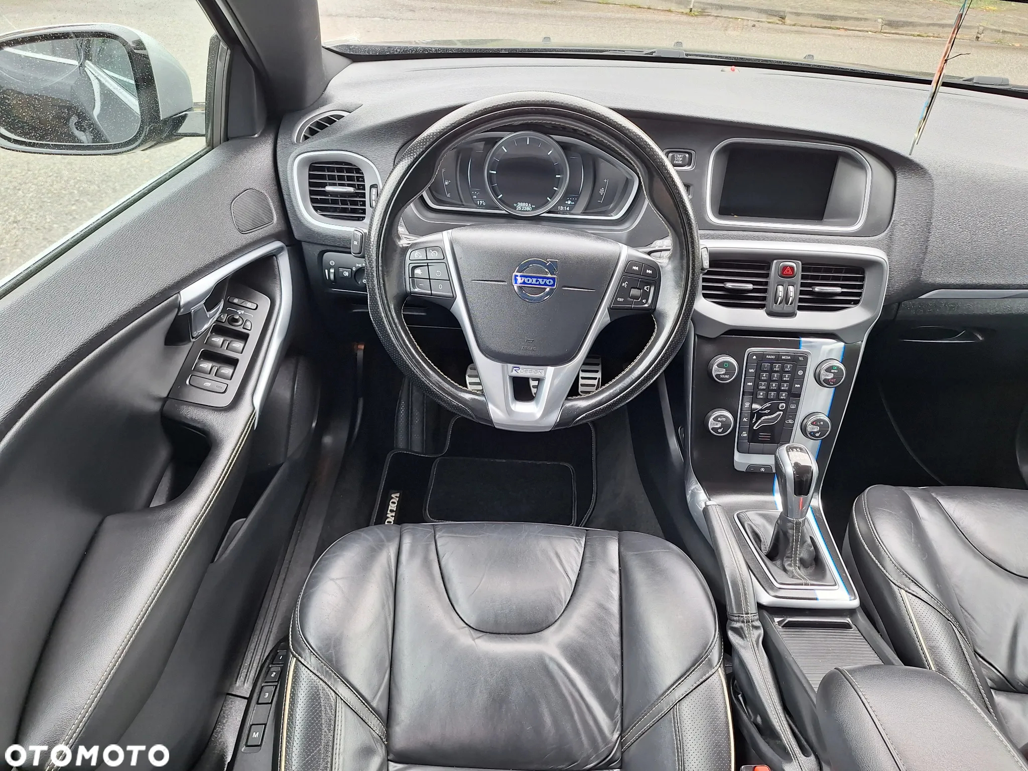 Volvo V40 D4 RDesign - 30