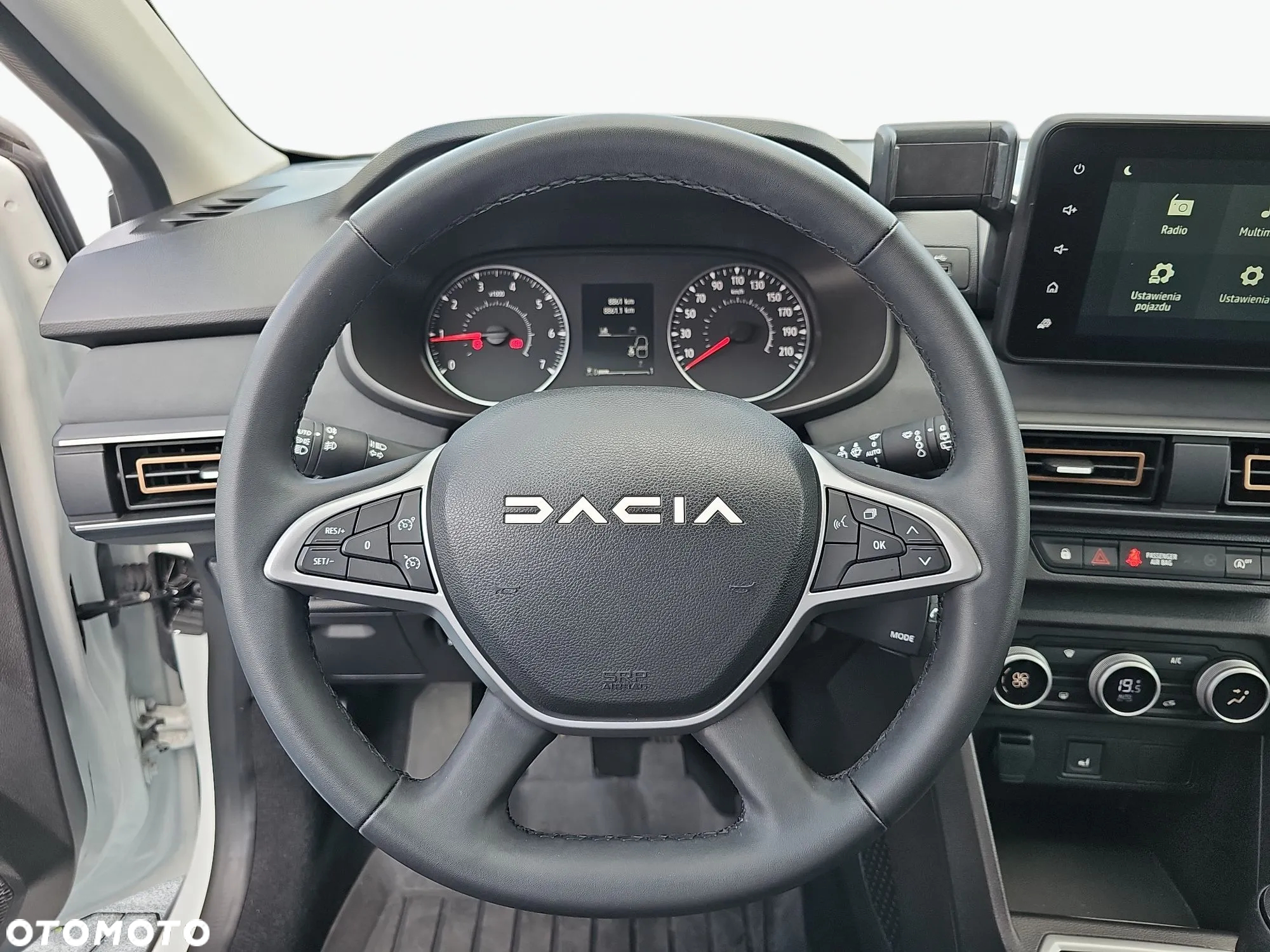 Dacia Sandero - 14
