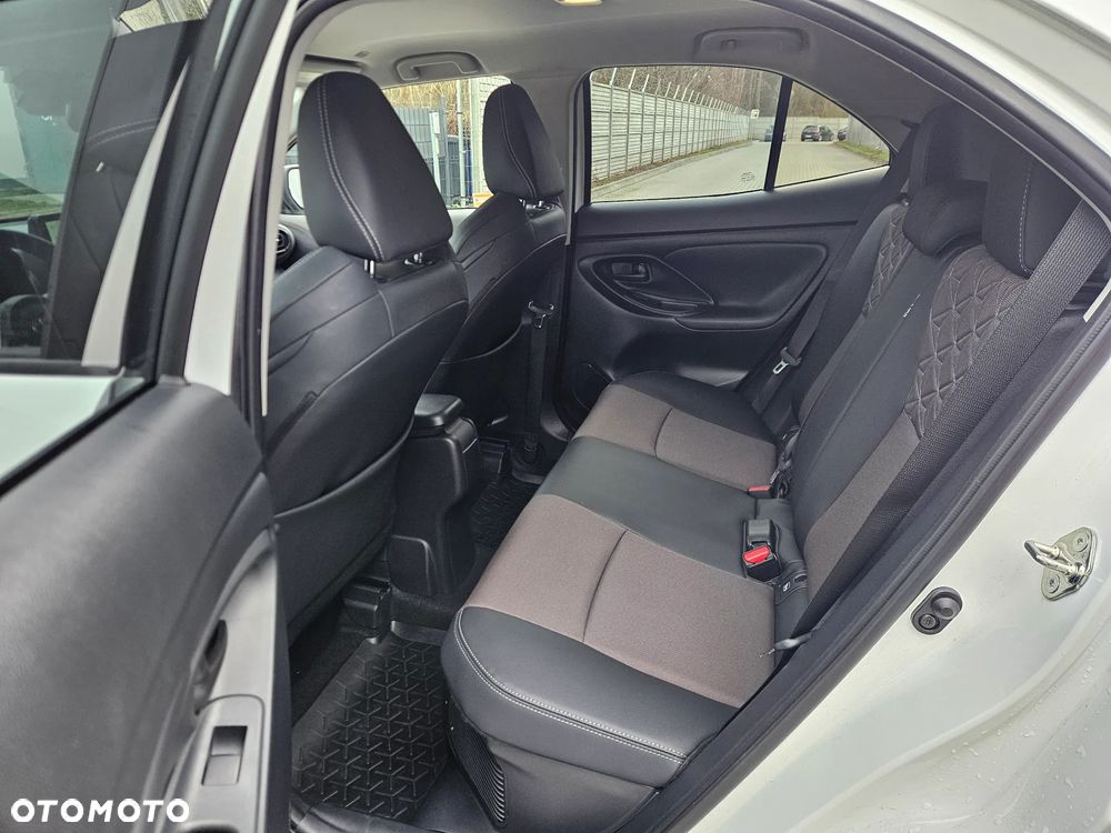 Toyota Yaris Cross Hybrid 1.5 Executive - 21