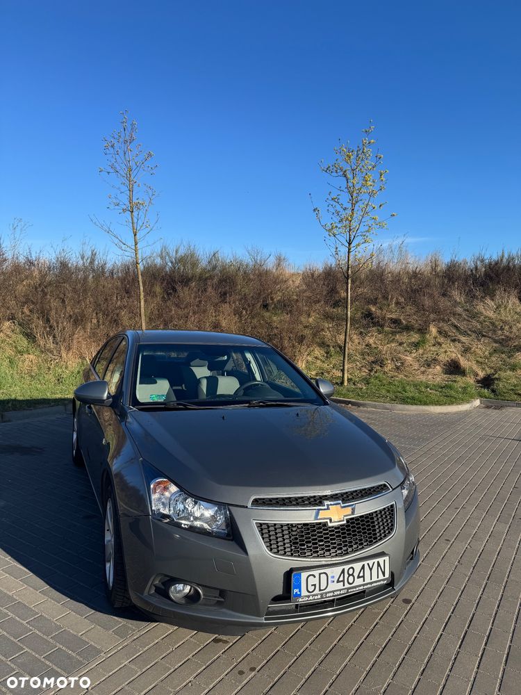 Chevrolet Cruze 1.8 LT+ - 8