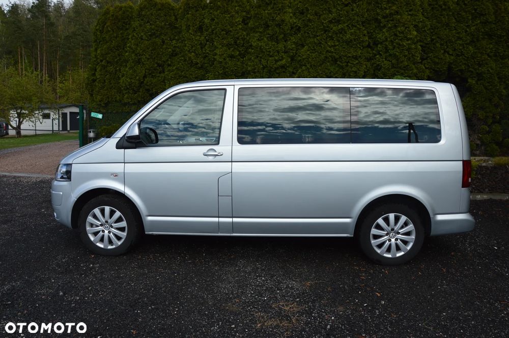 Volkswagen Multivan - 14