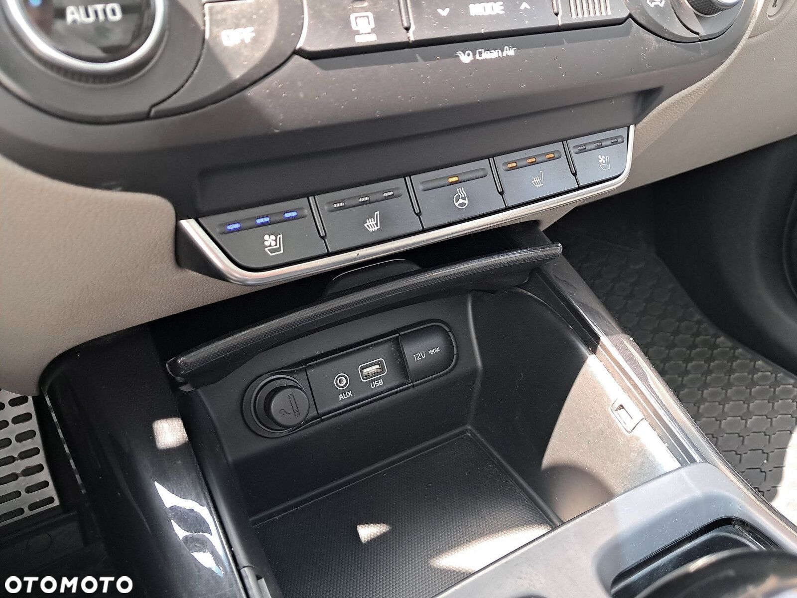Kia Sorento 2.0 CRDI XL - 22