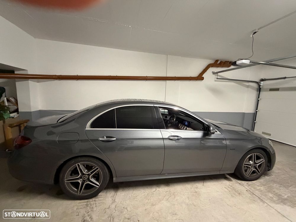 Mercedes-Benz E 300 de AMG Line - 10