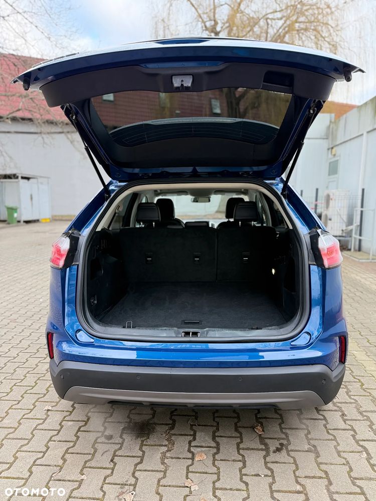 Ford Edge - 32
