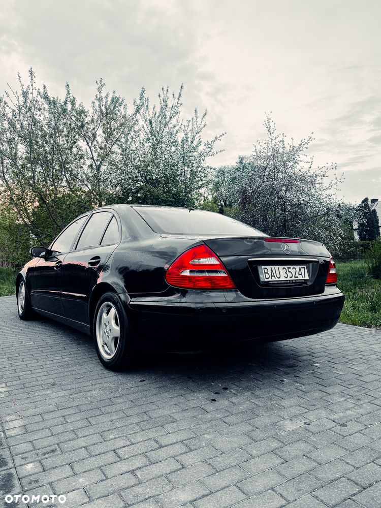 Mercedes-Benz Klasa E - 13