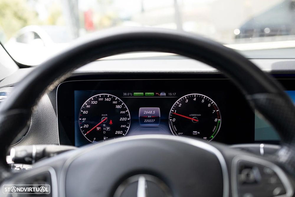 Mercedes-Benz E 350 e Avantgarde - 9