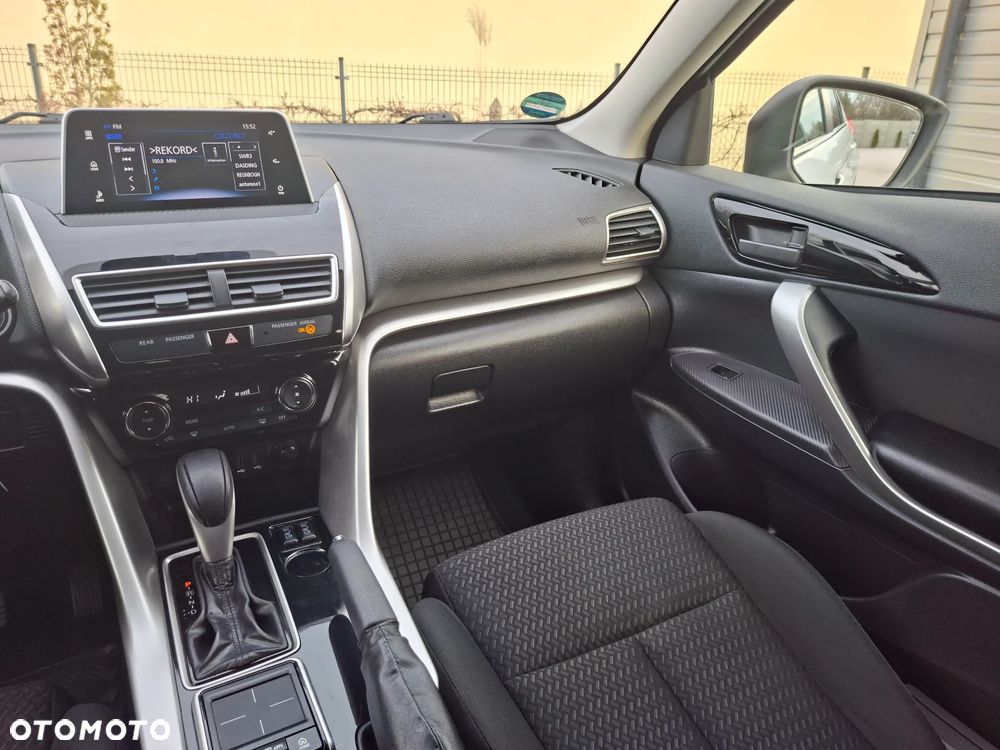 Mitsubishi Eclipse Cross 1.5 T-MIVEC ClearTec CVT 2WD Intro Edition - 33