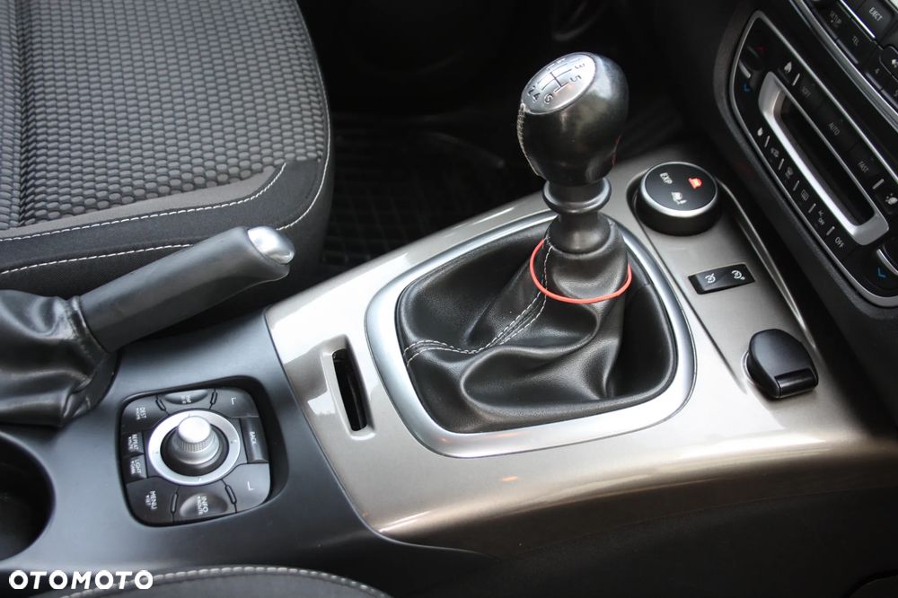 Renault Scenic Energy dCi 110 S&S Xmod Paris - 16