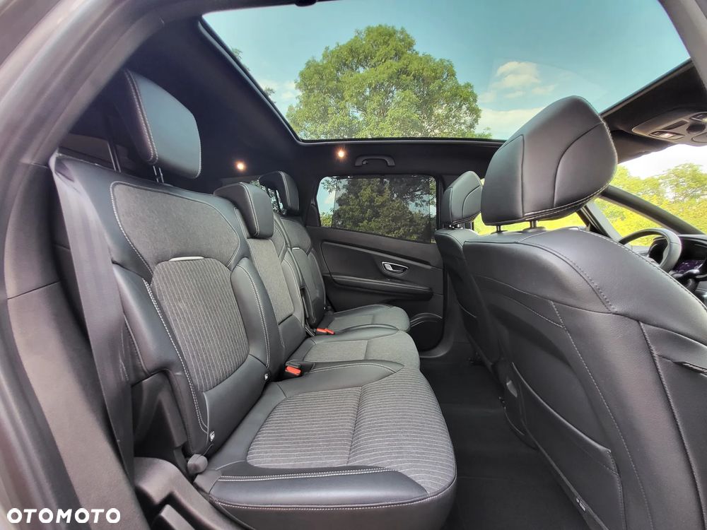 Renault Grand Scenic - 20