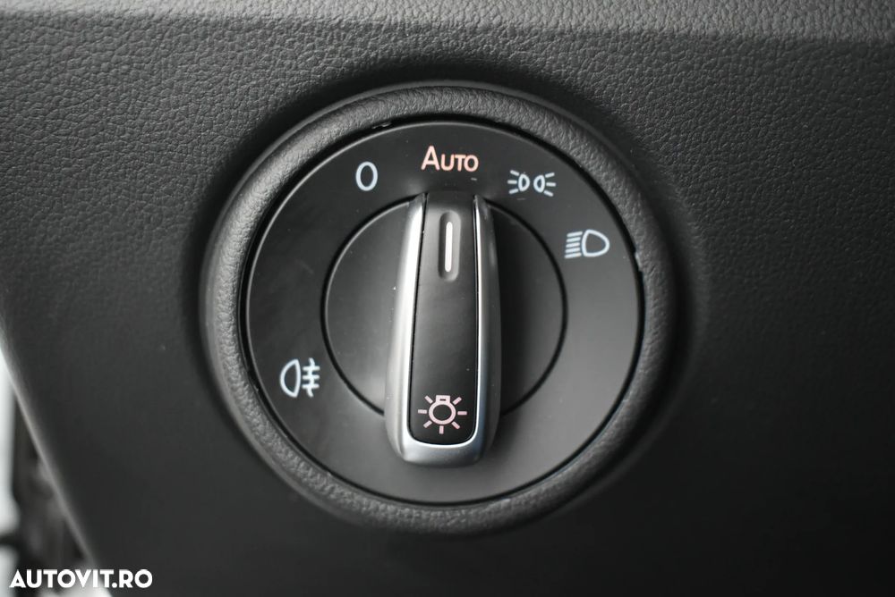 Volkswagen e-Up! - 13